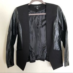 H&M Black Faux Leather Fabric Blazer Jacket Size 2